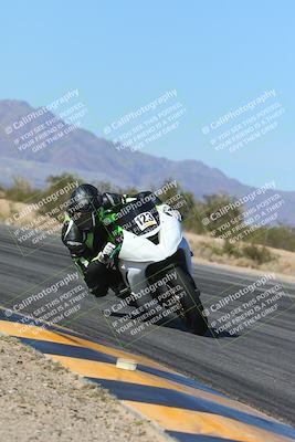 media/Feb-03-2024-SoCal Trackdays (Sat) [[767c60a41c]]/7-Turn 7 Inside (1120am)/